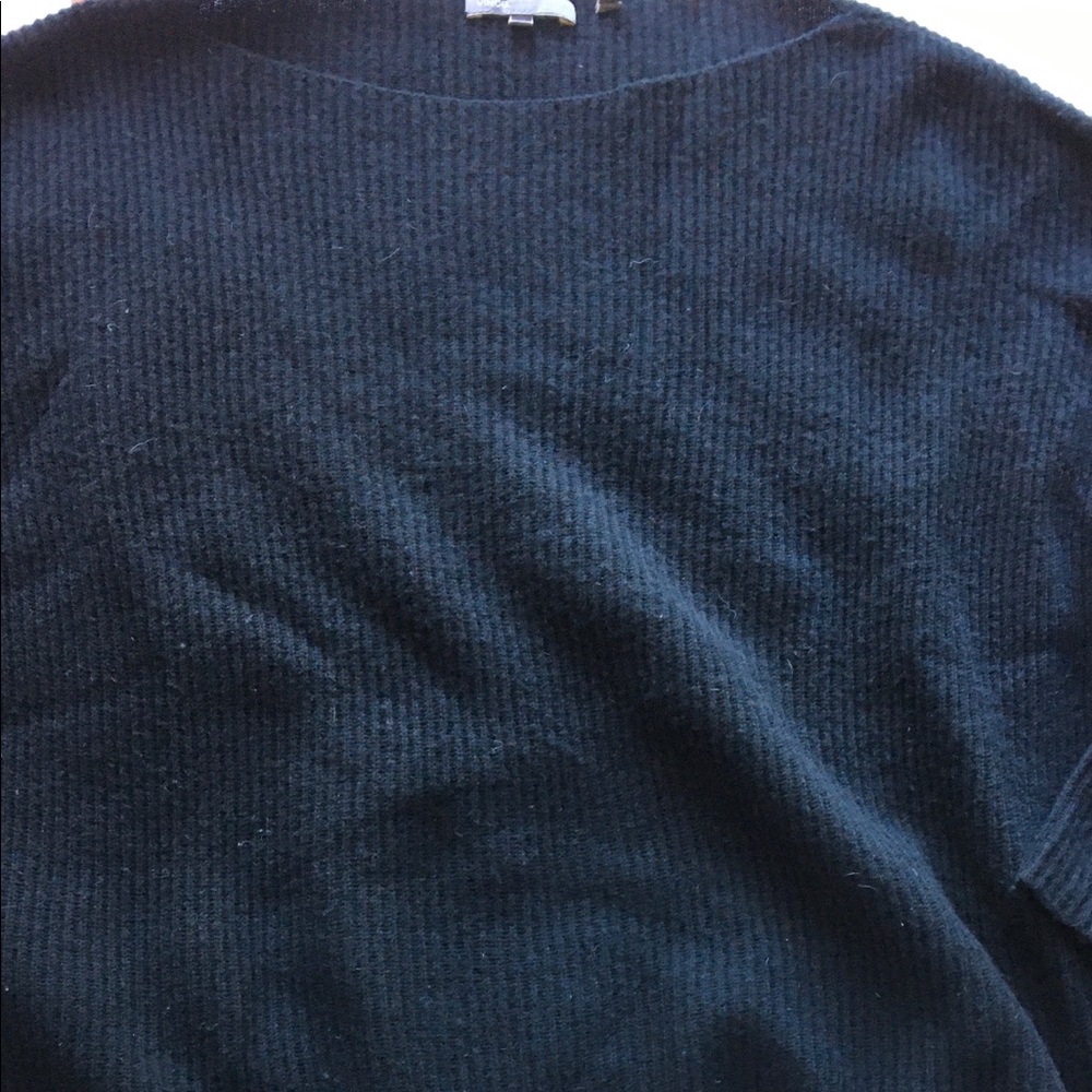 Vince wool/cashmere sweater size L black